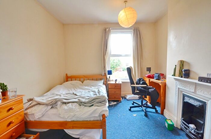 5 Bedroom Semi Detached House To Rent In Dongola Road, Bristol, BS7