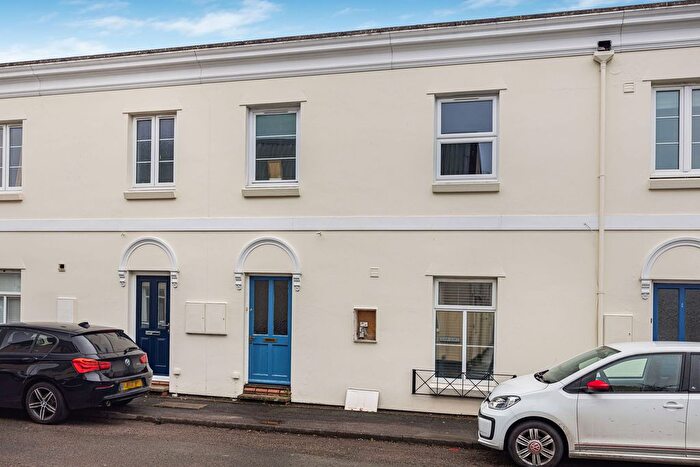 1 Bedroom Flat For Sale In Tivoli Walk, Cheltenham, GL50