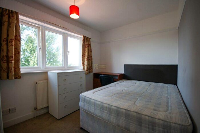 5 Bedroom Terraced House To Rent In Rookery Road, Selly Oak, Birmingham, B29