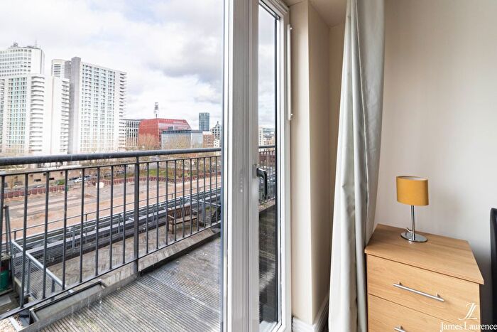 3 Bedroom Flat To Rent In The Mailbox Wharfside Street, Birmingham, B1