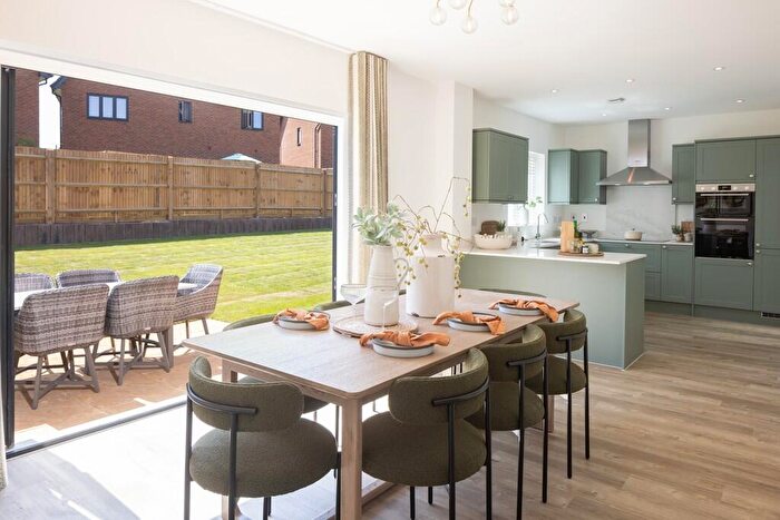 4 Bedroom Detached House For Sale In Bingham Turner Way, Shrivenham, Swindon, Oxfordshire, SN6