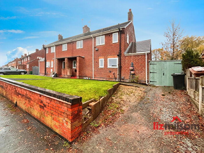 3 Bedroom Semi Detached House For Sale In Brookdale Road, Hartshorne, Derbyshire, DE11