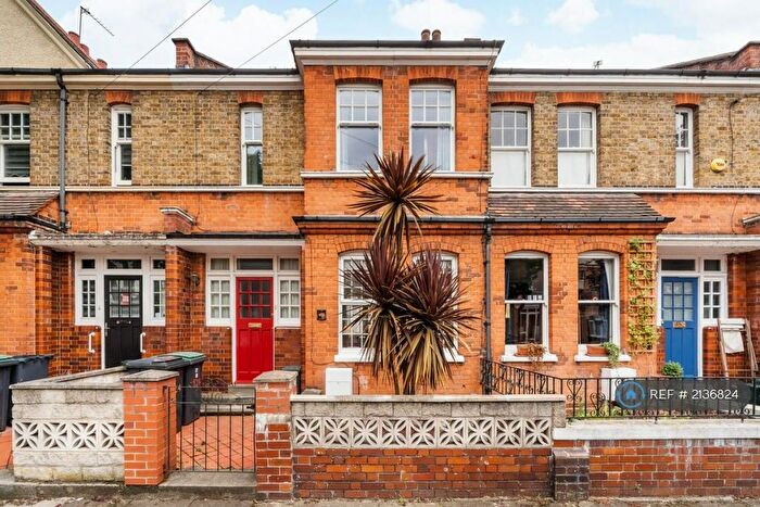 3 Bedroom Terraced House To Rent In Hewitt Avenue, London, N22