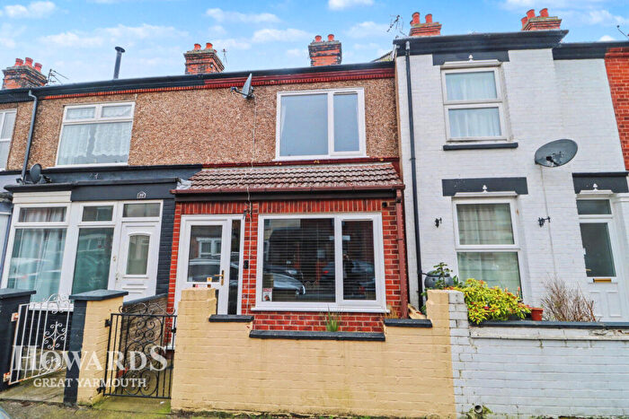 3 Bedroom Terraced House For Sale In Walpole Road, Great Yarmouth, NR30