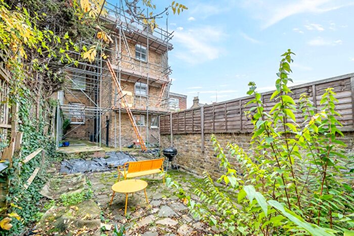 1 Bedroom Flat To Rent In Westcombe Hill, SE3