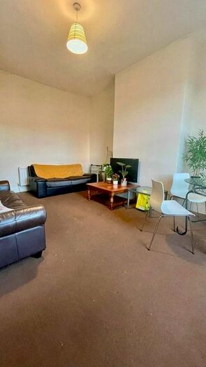 2 Bedroom Property To Rent In Chester Street, Newcastle Upon Tyne, NE2