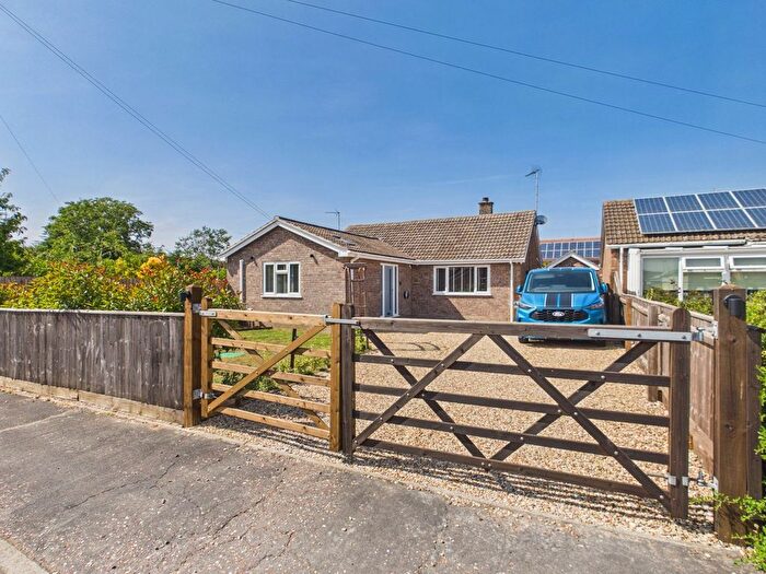 3 Bedroom Detached Bungalow For Sale In Westfields, Narborough, King's Lynn, PE32