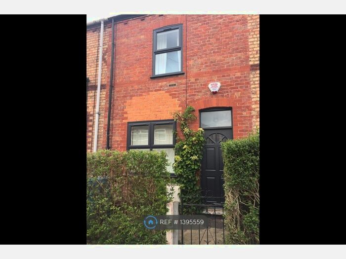 2 Bedroom Terraced House To Rent In Queenhill Road, Manchester, M22