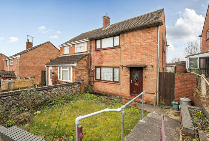 2 Bedroom Semi Detached House For Sale In Pound Road, Kingswood, Bristol, South Gloucestershire, BS15