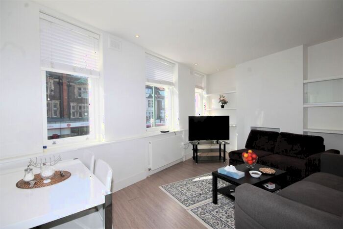 1 Bedroom Flat To Rent In Finchley Road, Golders Green, NW11