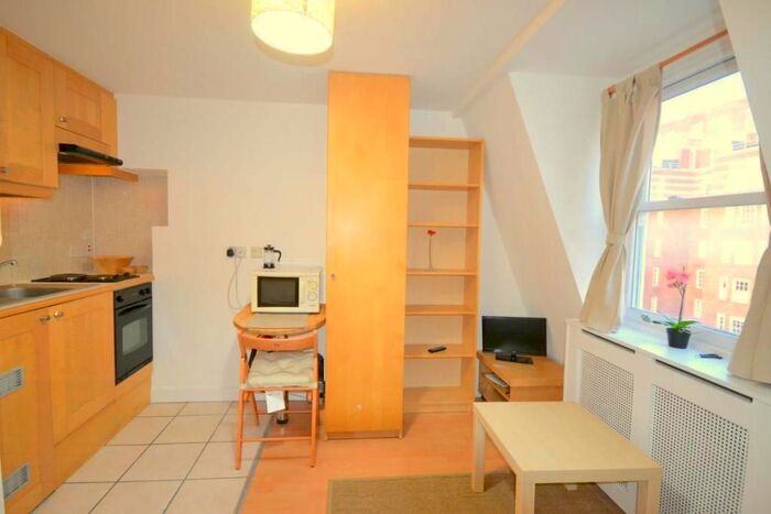 Studio To Rent In Claverton Street, Pimlico, London, SW1V