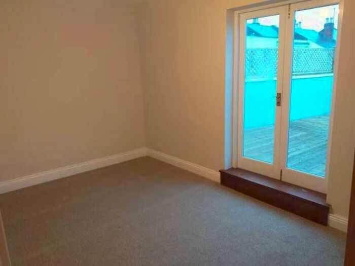 2 Bedroom Terraced House To Rent In Princes Road, Cheltenham, GL50