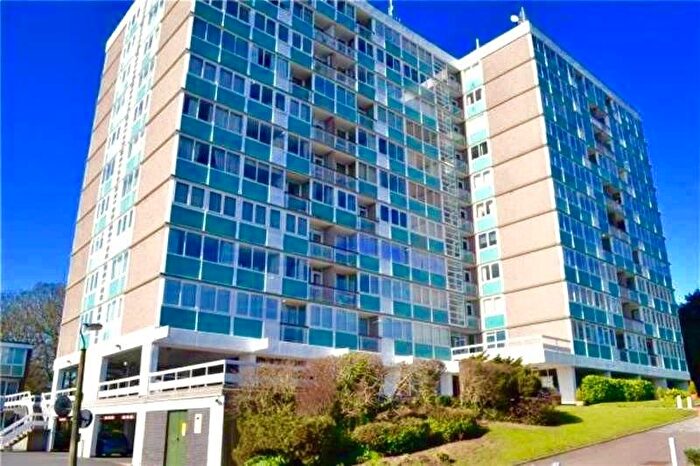 2 Bedroom Flat To Rent In Kenilworth Court, Coventry, CV3