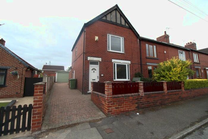 3 Bedroom End Of Terrace House To Rent In Hague Terrace, Hemsworth, Pontefract, WF9