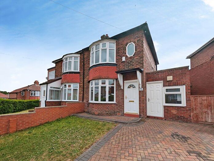 2 Bedroom Semi-Detached House For Sale In West Vallum, Denton Burn, Newcastle Upon Tyne, NE15