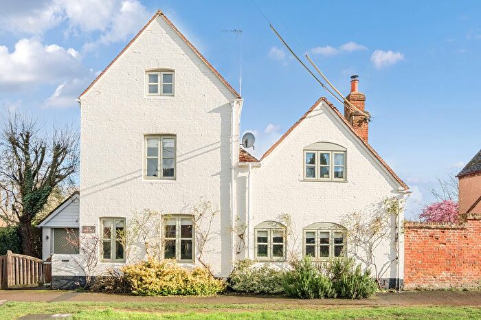 4 Bedroom Detached House For Sale In High Street, Abingdon, OX14