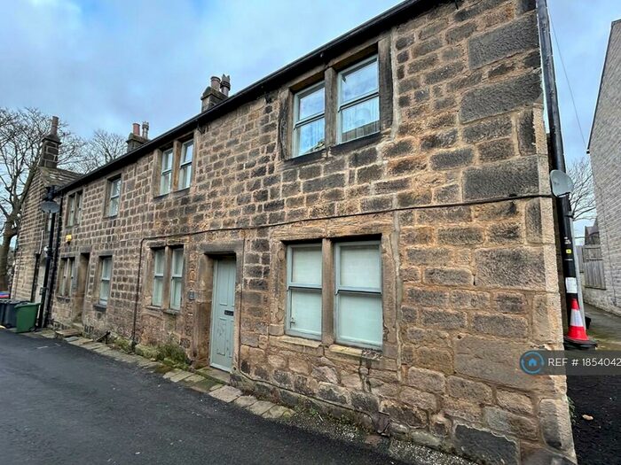 2 Bedroom End Of Terrace House To Rent In Drury Lane, Horsforth, LS18