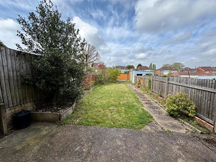 2 Bedroom House To Rent In Dovercourt Road, Birmingham, B26