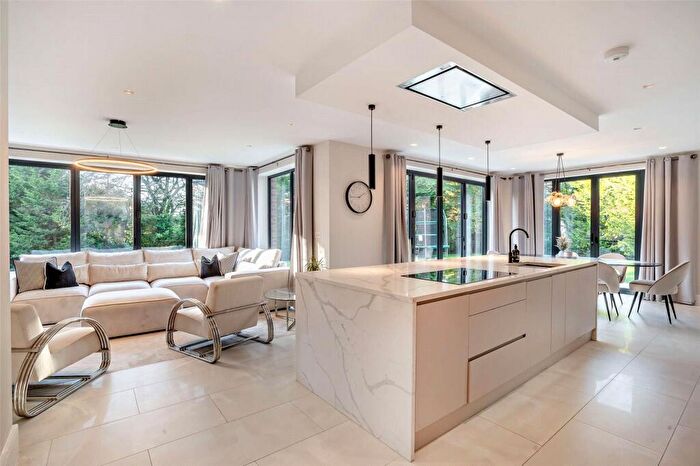 5 Bedroom Detached House To Rent In Rosegarth Place, Wilmslow, Cheshire, SK9