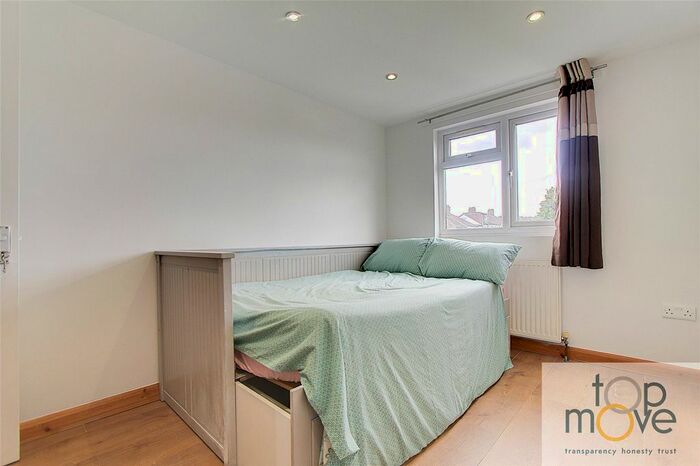Property To Rent In Southern Avenue, London, SE25