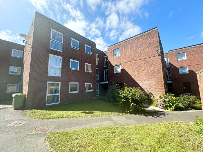 1 Bedroom Apartment To Rent In Lofthill, Sunderland, Tyne And Wear, SR3