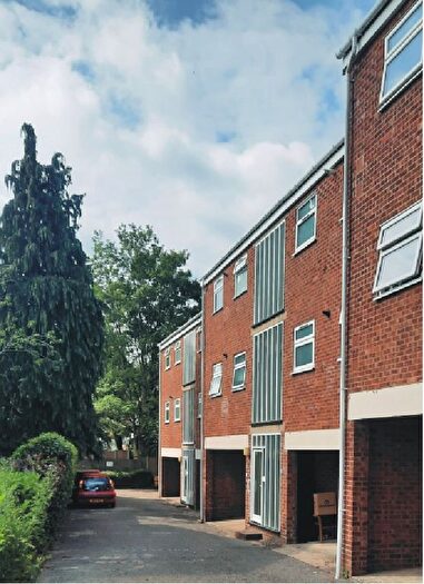1 Bedroom Flat To Rent In Halcombe Court, Norwich, NR3