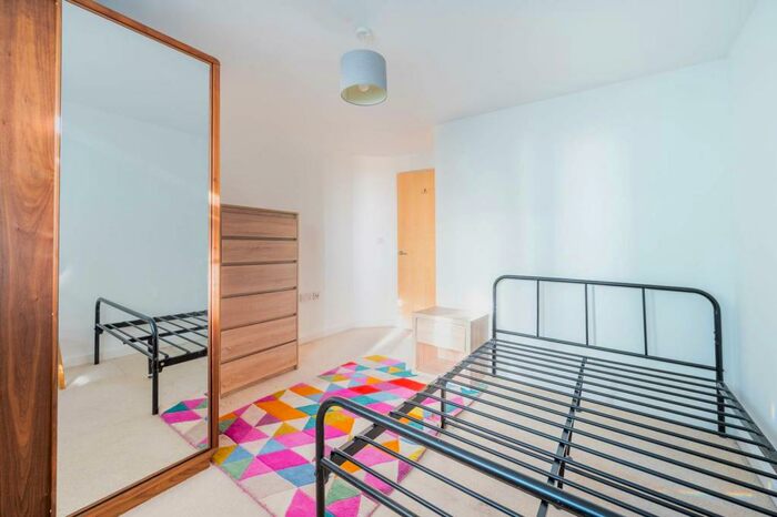 1 Bedroom Flat To Rent In Seren Park Gardens, Blackheath, London, SE3