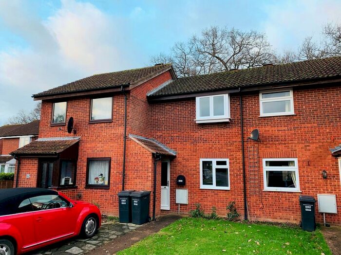 1 Bedroom Terraced House To Rent In Clover Mead, Taunton, TA1