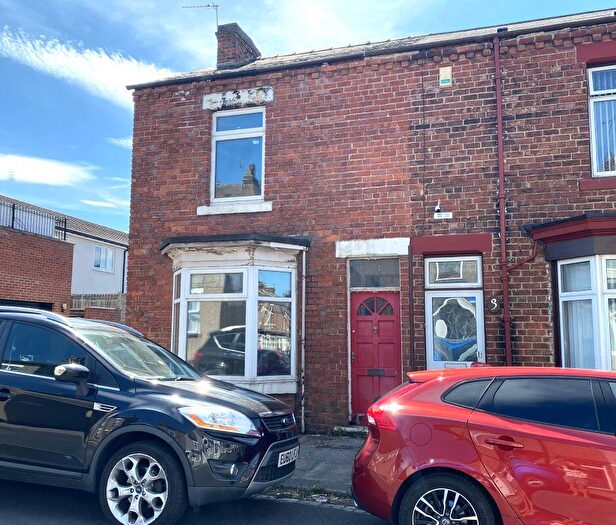 2 Bedroom End Of Terrace House For Sale In Montrose Street, Darlington, DL1