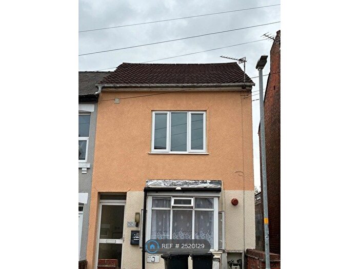 1 Bedroom Flat To Rent In Stafford Street, Swindon, SN1