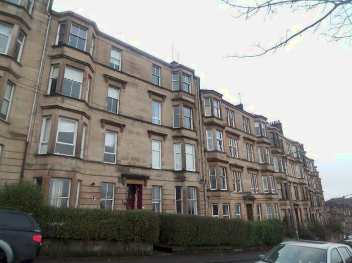 2 Bedroom Flat To Rent In Oban Drive Flat /, G20