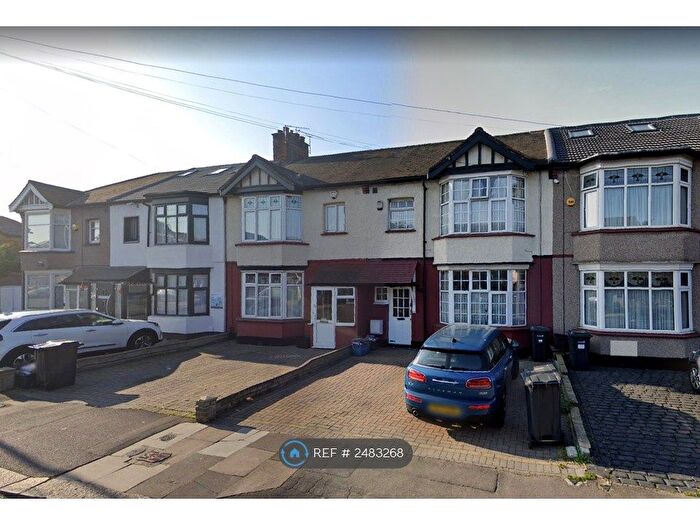 3 Bedroom Terraced House To Rent In Benton Road, Seven Kings, Ilford, IG1