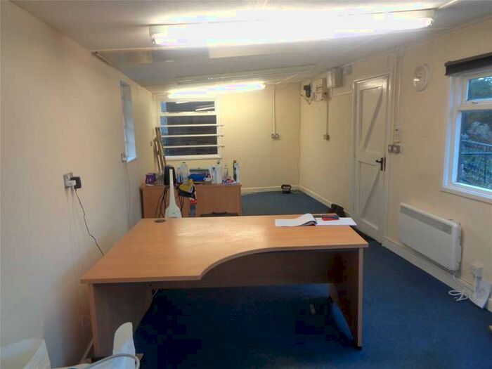 Office Commercial To Rent In Yeovil Road, Sherborne, DT9
