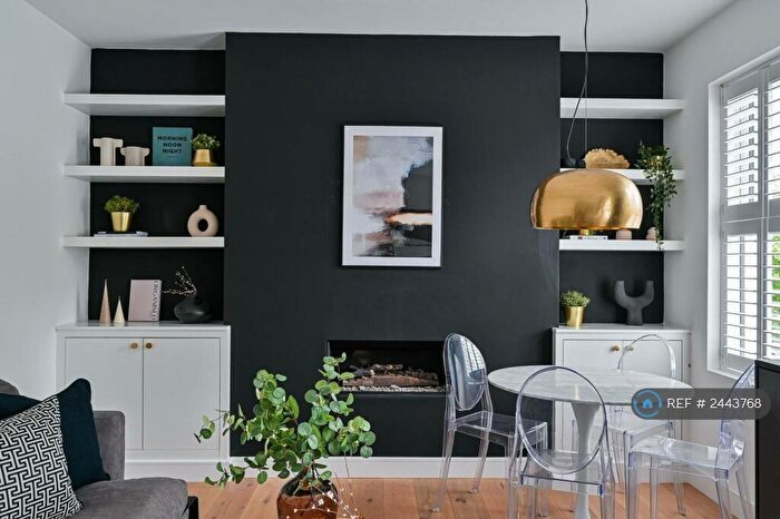 2 Bedroom Maisonette To Rent In Brockley Road, London, SE4