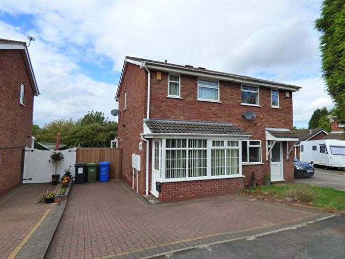 2 Bedroom House To Rent In Torside, Tamworth, B77