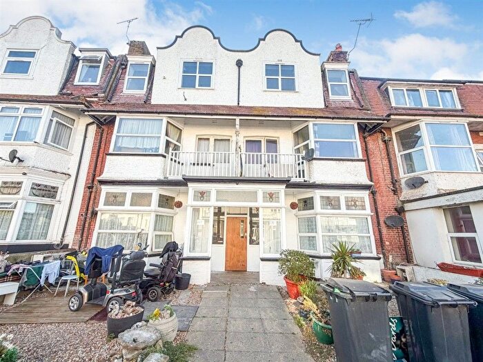 3 Bedroom Flat For Sale In Surrey Road, Cliftonville, Margate, CT9