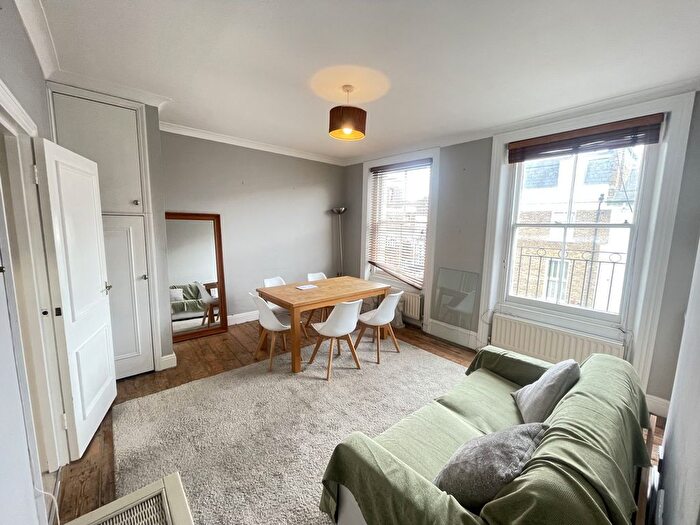 1 Bedroom Flat To Rent In Masbro Road, Brook Green, W14