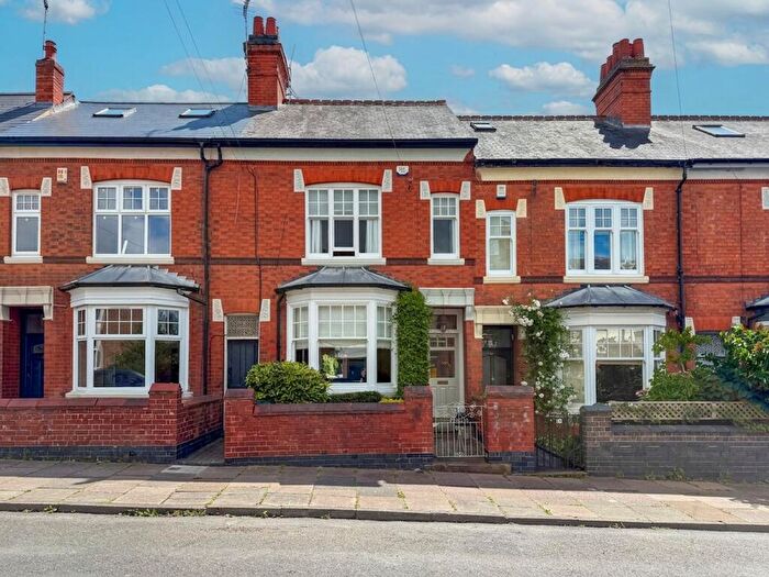 5 Bedroom Terraced House For Sale In Knighton Church Road, Leicester, LE2
