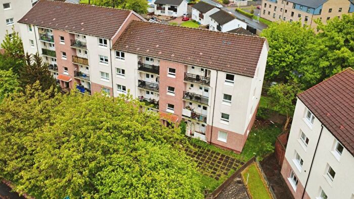 3 Bedroom Flat For Sale In Corlaich Drive, Glasgow, G42