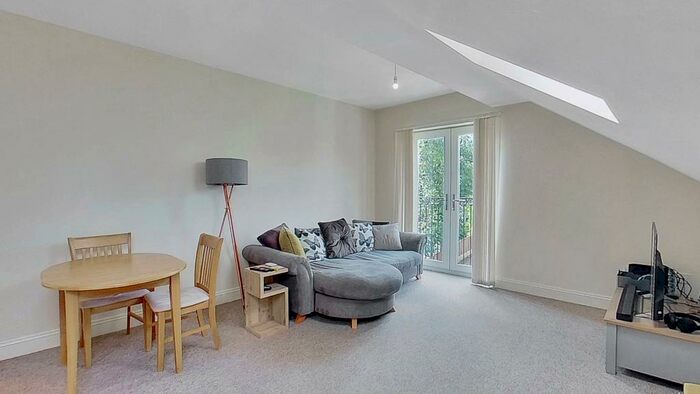 2 Bedroom Apartment To Rent In Lime Lodge, Lime Walk, Littleover, Derby, Derbyshire, DE23