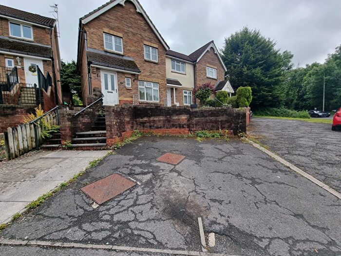 3 Bedroom End Terrace House For Sale In Meadow Walk, Brackla, CF31