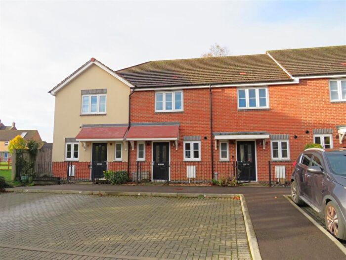 2 Bedroom Terraced House For Sale In North Arakan Road, Devizes, SN10