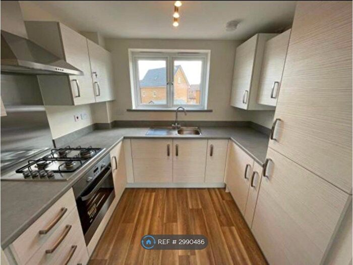 2 Bedroom Flat To Rent In Brooklands, Milton Keynes, MK10