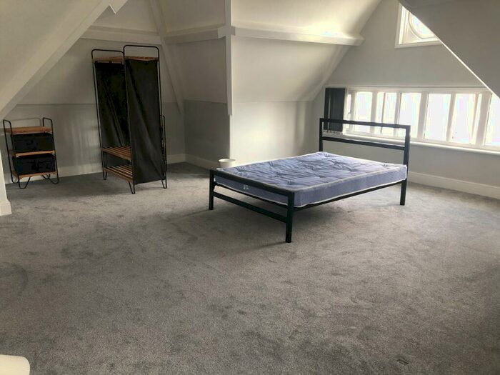 9 Bedroom House To Rent In Queens Gate Villas, Greenbank, Plymouth, PL4