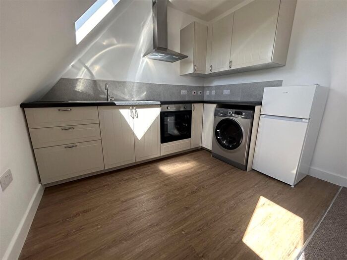 1 Bedroom Flat To Rent In Lewis Road, Sidcup, DA14