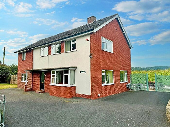 4 Bedroom Detached House For Sale In Hampton Bishop, Hereford, HR1