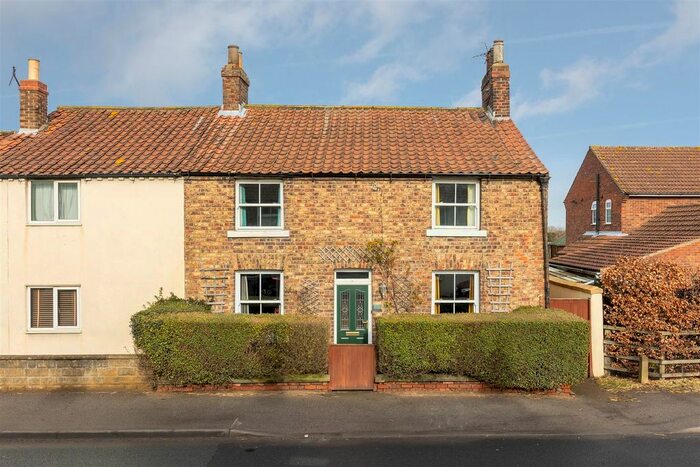 4 Bedroom Cottage For Sale In Westgate, Rillington, Malton, YO17