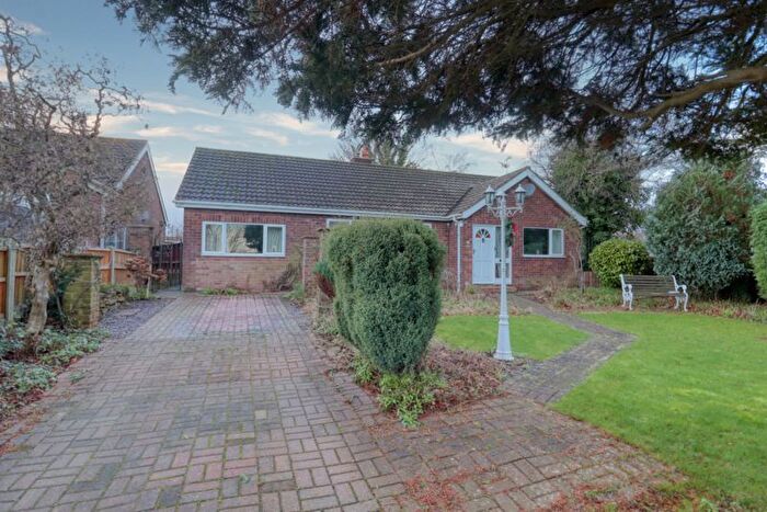 4 Bedroom Detached Bungalow For Sale In Normanby Road, Thealby, Scunthorpe, DN15