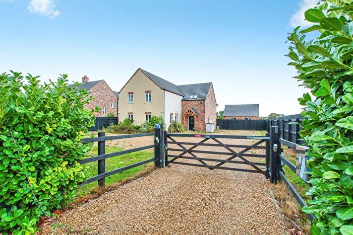 4 Bedroom Detached House For Sale In Walton Road, Marshland St. James, Wisbech, PE14