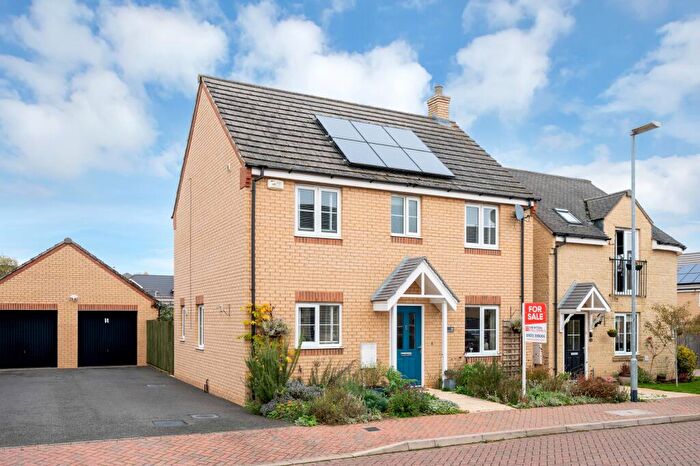 4 Bedroom Detached House For Sale In Racecourse Road, Barleythorpe, LE15